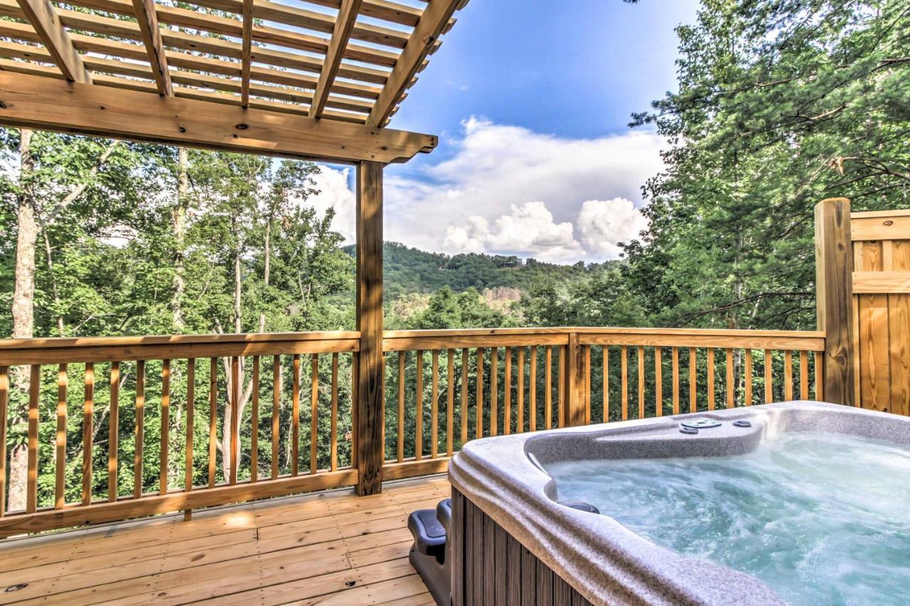 Private Sevierville Cabin With Mountain Views And Loft Eksteriør billede
